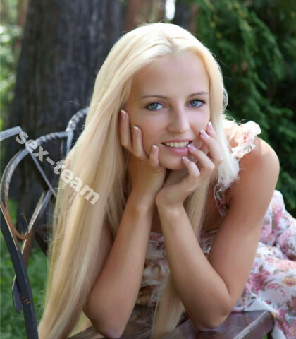 Проститутка Lora